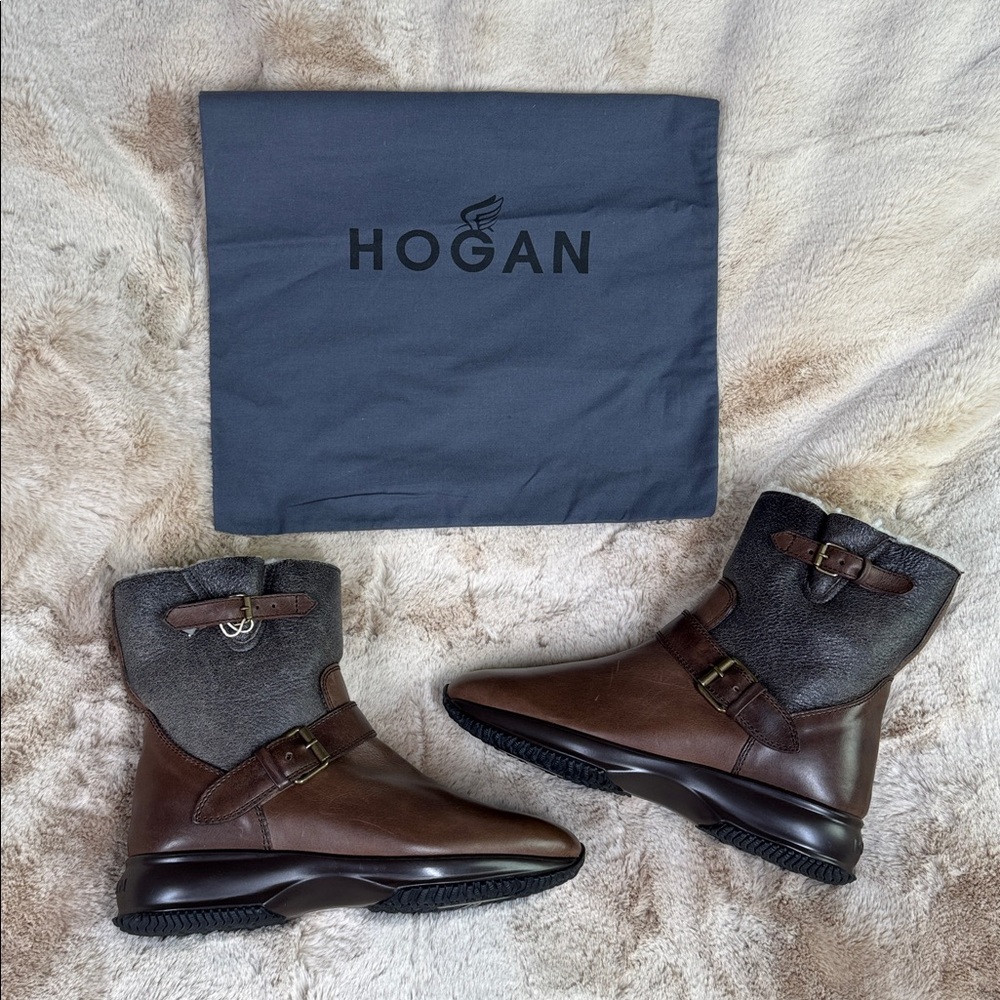 HOGAN Brown Leather Two Tone Ankle Boots with Shearling Lining and Gold Buckles
